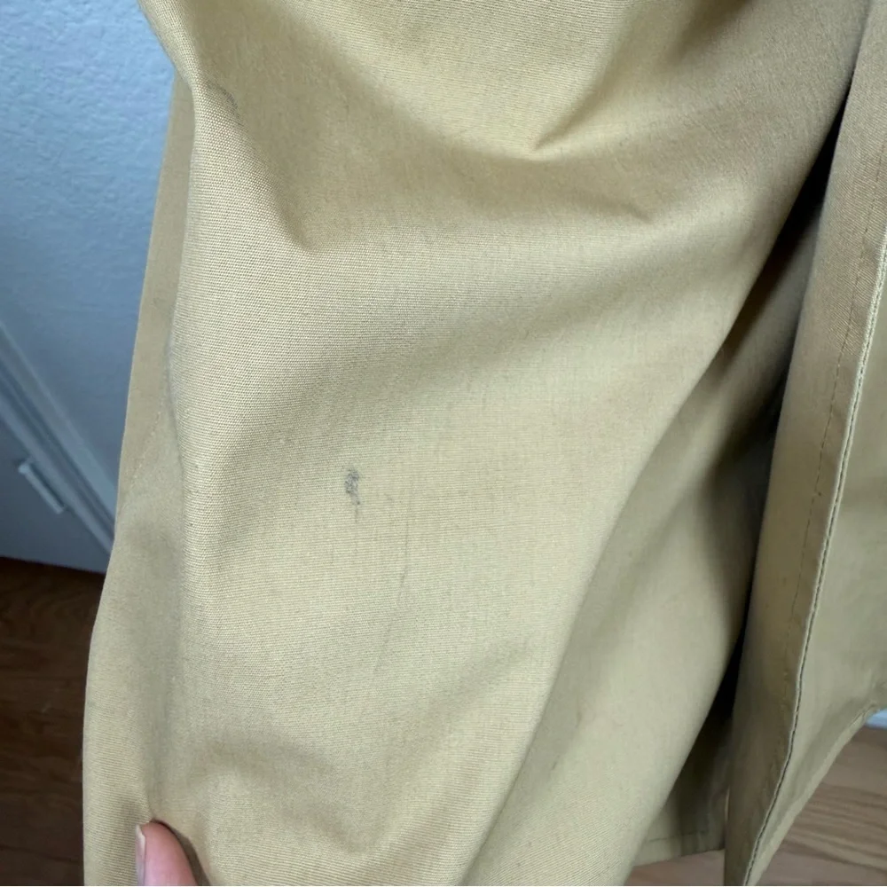 Clipper Mist vintage Classic Tan Trench Coat size 40